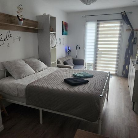 Studio Avec Terrasse Troarn Екстериор снимка